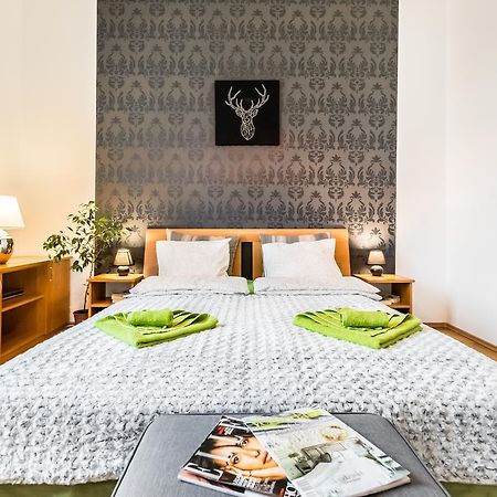 Park View Apartment With Sauna, A/C Budapest Luaran gambar