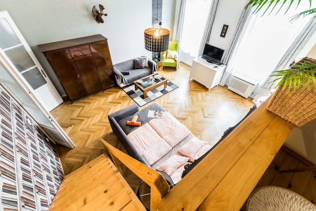 Park View Apartment With Sauna, A/C Budapest Luaran gambar