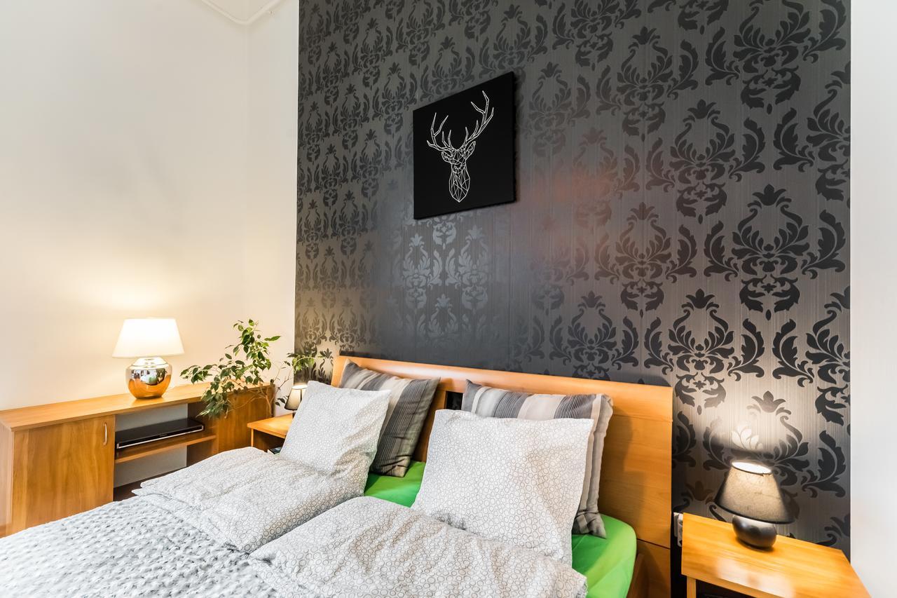 Park View Apartment With Sauna, A/C Budapest Luaran gambar