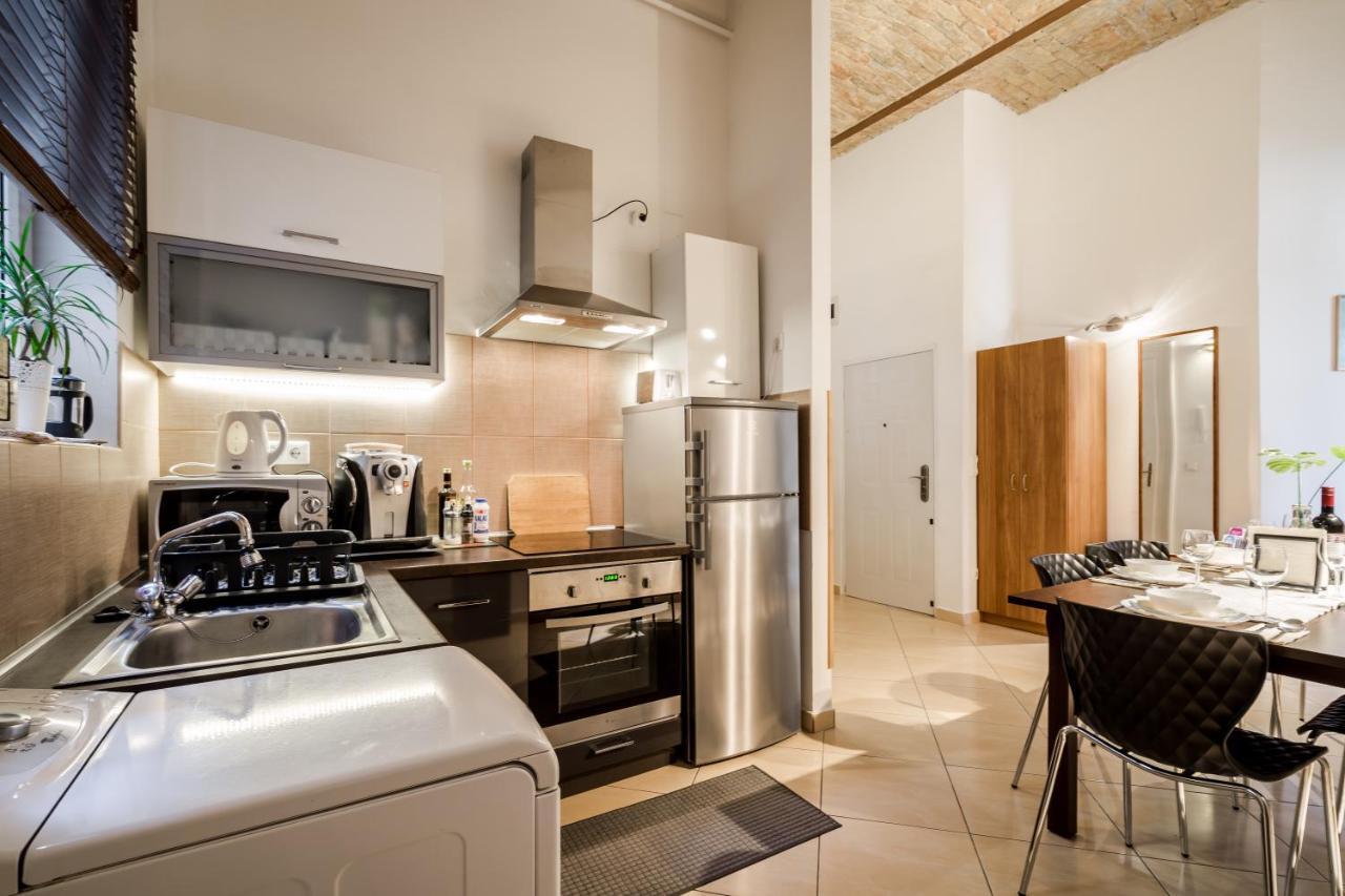Park View Apartment With Sauna, A/C Budapest Luaran gambar