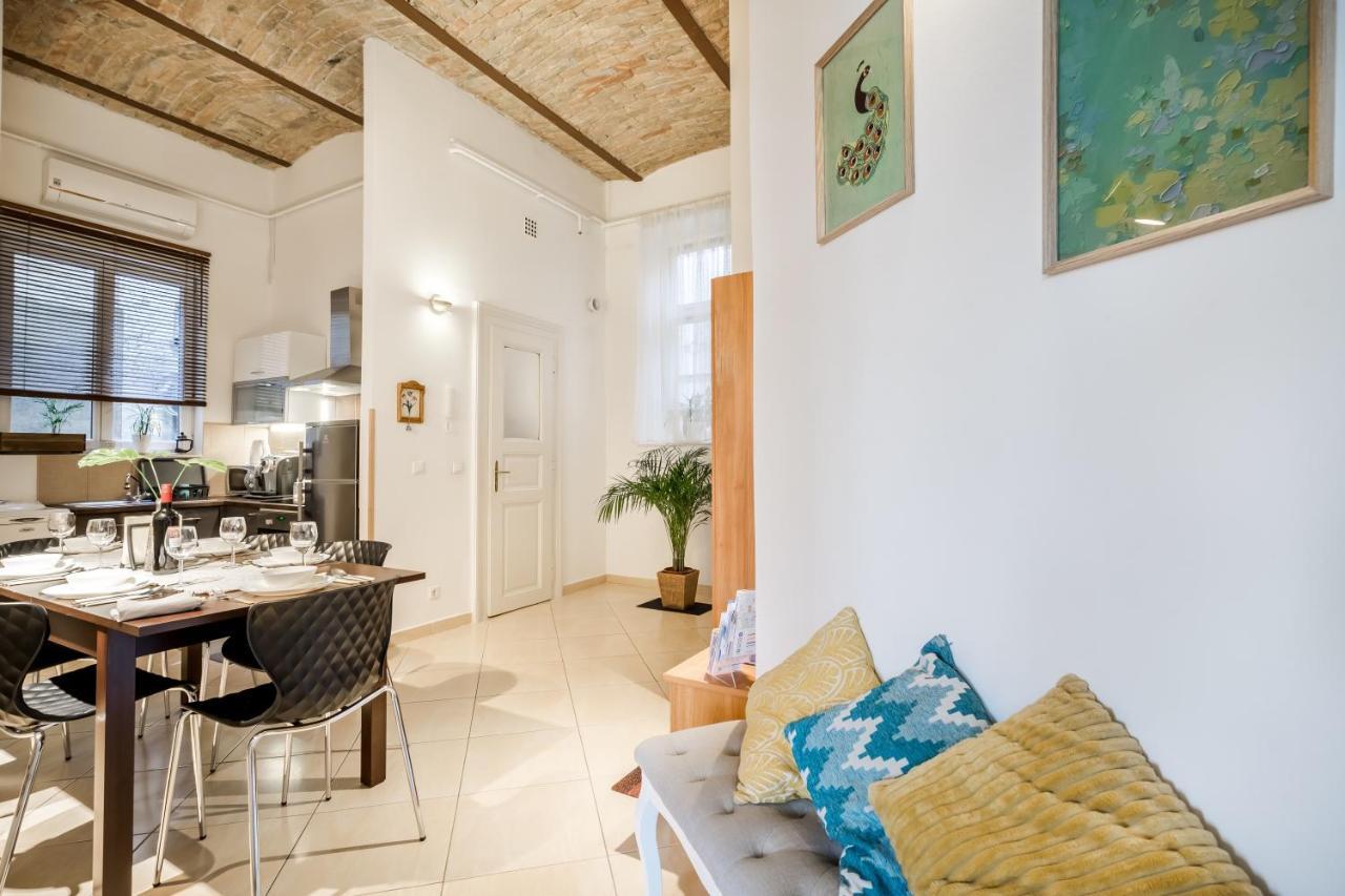 Park View Apartment With Sauna, A/C Budapest Luaran gambar